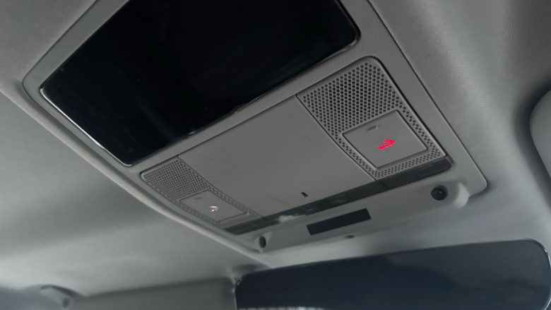 Land Rover Defender 110 Diesel 3.0 D250 Hard Top Auto